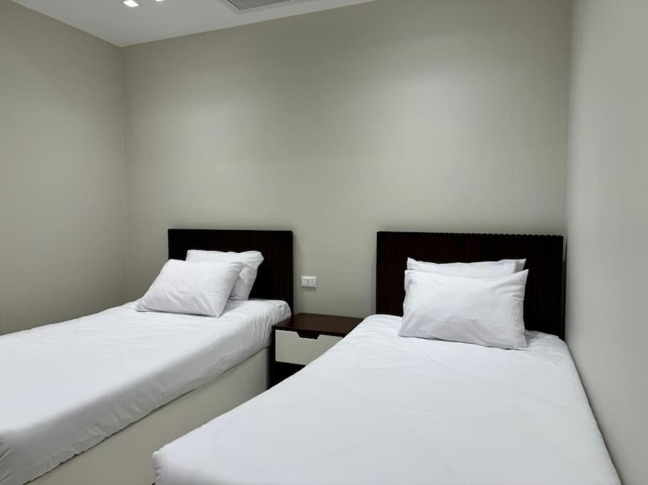 Aparthotel Elegance Tower Giza Esterno foto